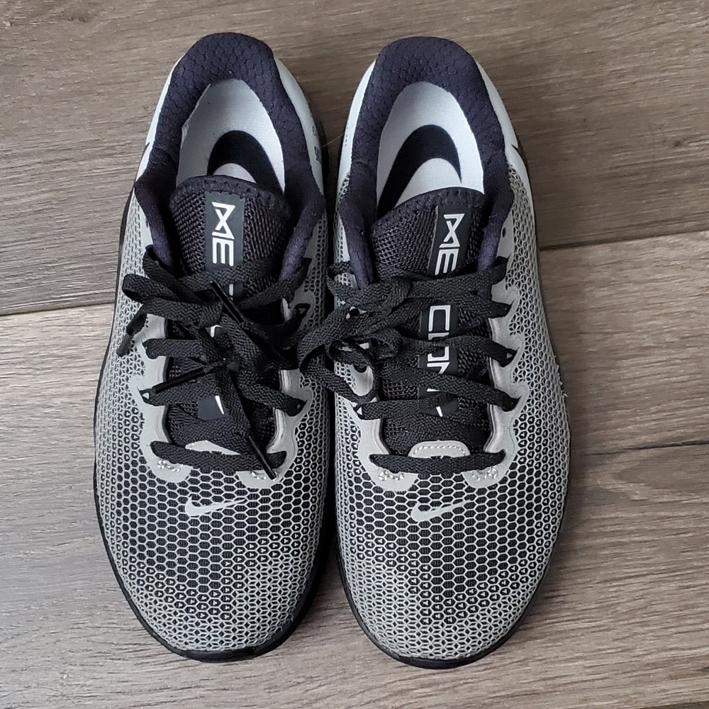 Women nike training shoe